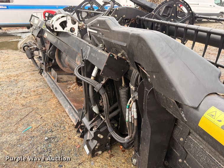 image for item YA2159 2013 Case IH 2162 30MIO 2BE flex draper head