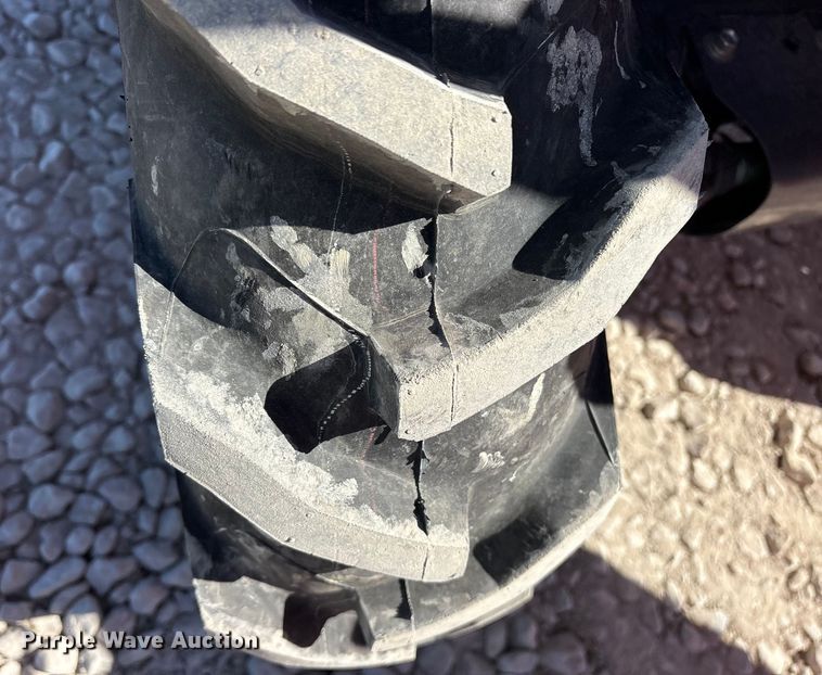 image for item YA2165 2025 Kubota L4060 MFWD tractor