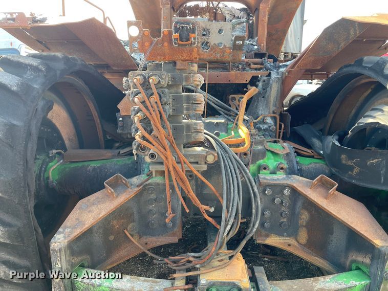 image for item YA2176 2022 John Deere 9RT 570 tractor