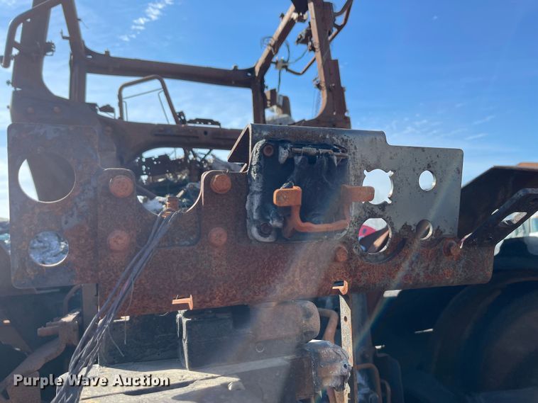 image for item YA2176 2022 John Deere 9RT 570 tractor