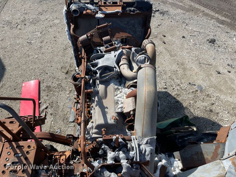 image for item YA2176 2022 John Deere 9RT 570 tractor