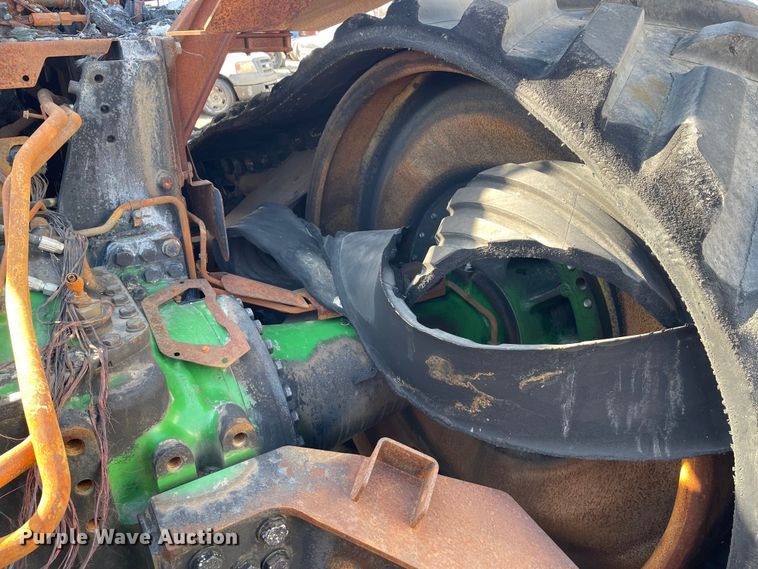 image for item YA2176 2022 John Deere 9RT 570 tractor