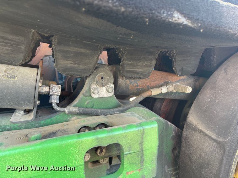 image for item YA2176 2022 John Deere 9RT 570 tractor