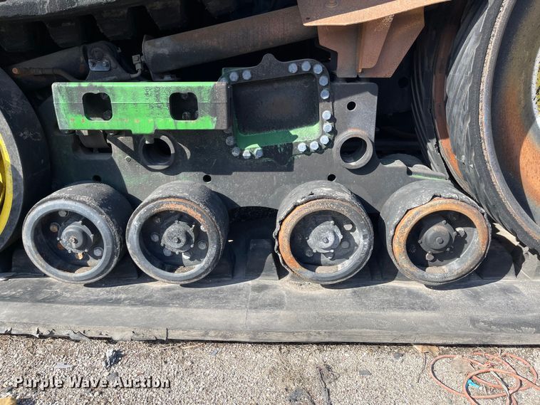 image for item YA2176 2022 John Deere 9RT 570 tractor