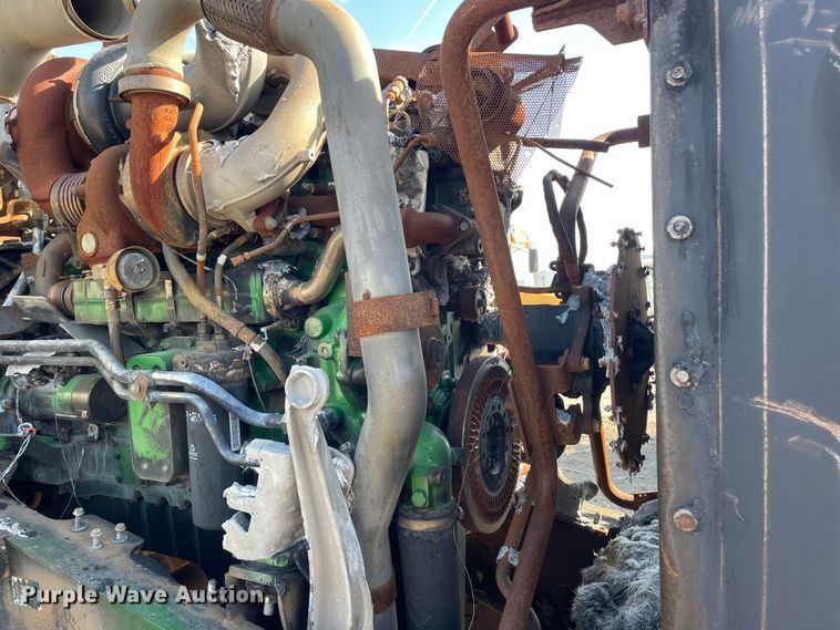 image for item YA2176 2022 John Deere 9RT 570 tractor