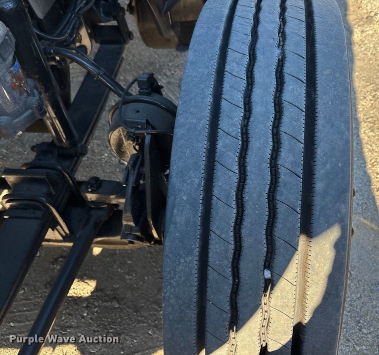 image for item DU0366 2020 International LT625 semi truck