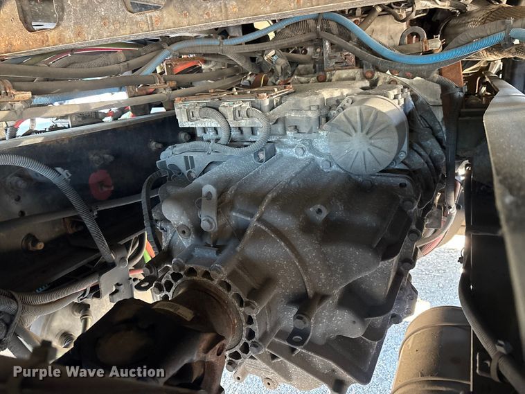 image for item DU0367 2020 International LT625 semi truck