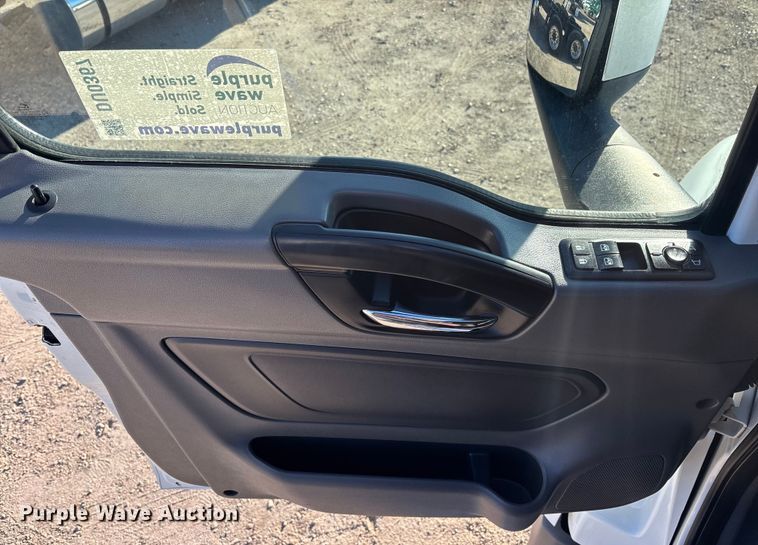 image for item DU0367 2020 International LT625 semi truck