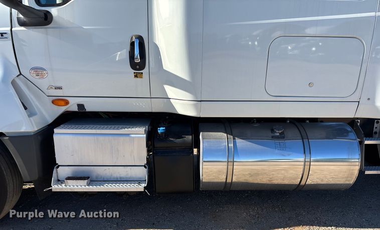 image for item DU0368 2020 International LT625 semi truck