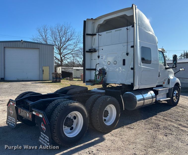 image for item DU0369 2020 International LT625 semi truck