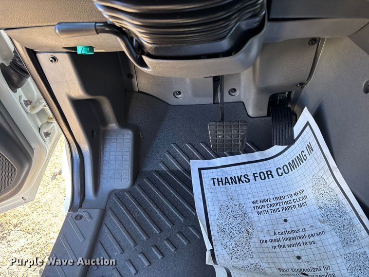 image for item DU0369 2020 International LT625 semi truck