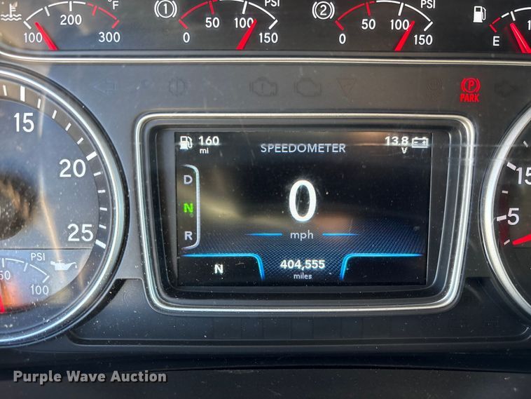 image for item DU0369 2020 International LT625 semi truck