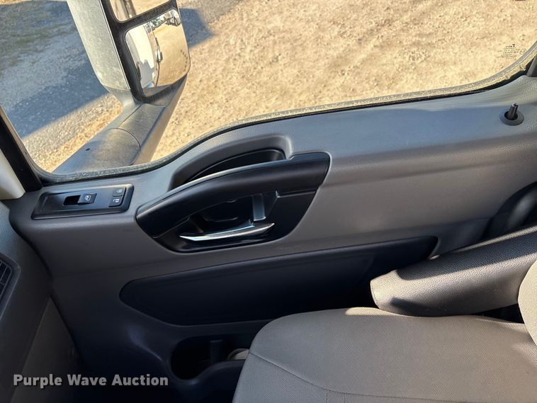 image for item DU0369 2020 International LT625 semi truck