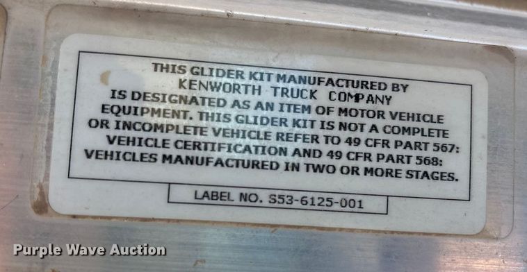 image for item DV6662 2017 Kenworth  glider kit semi truck