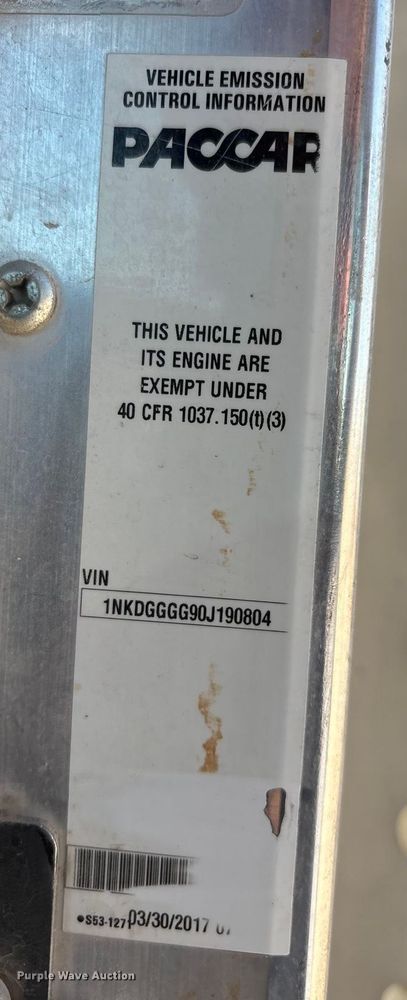 image for item DV6662 2017 Kenworth  glider kit semi truck