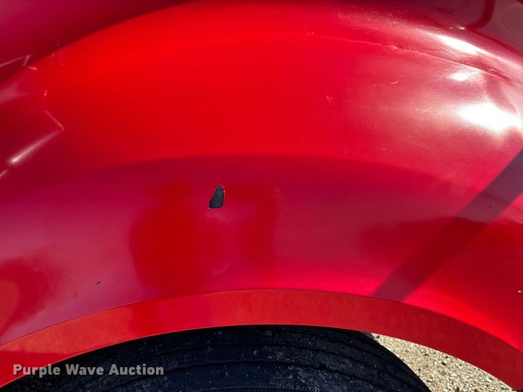 image for item DW7387 2014 International LF687 semi truck