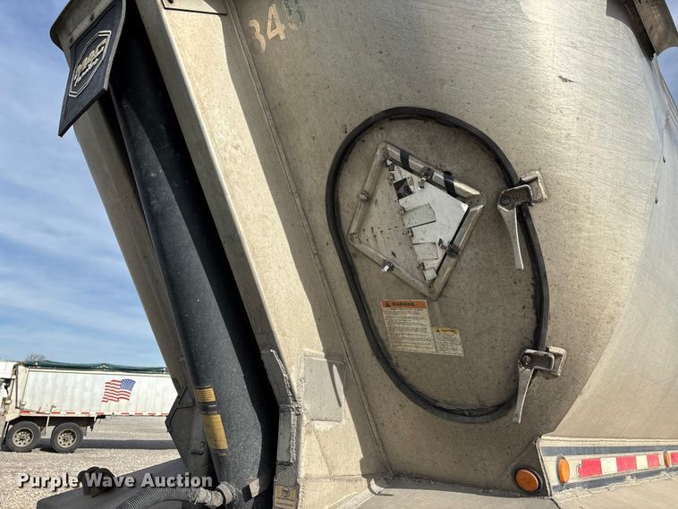 image for item DW7396 2013 Mac end dump trailer