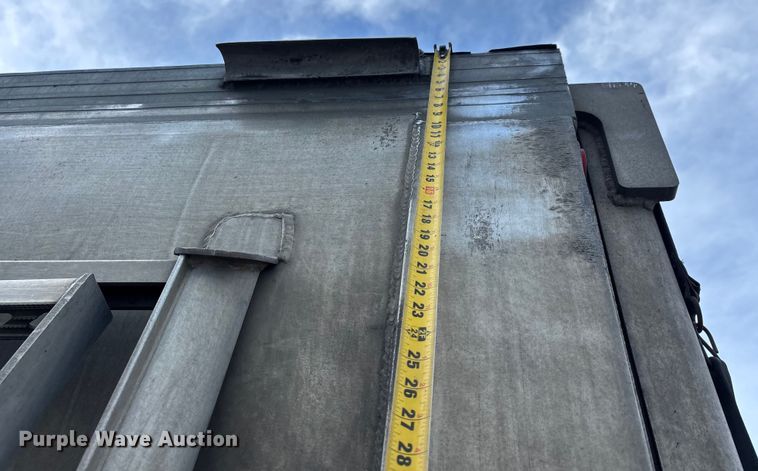 image for item DW7396 2013 Mac end dump trailer