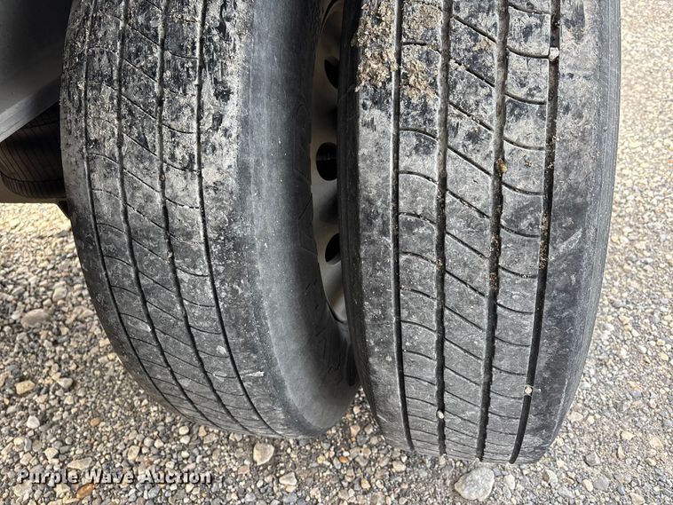 image for item DW7396 2013 Mac end dump trailer