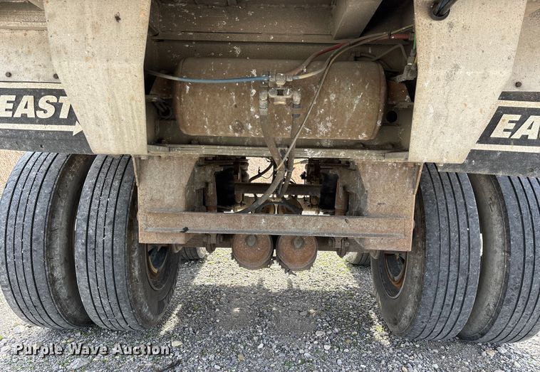 image for item DW7397 2006 East Manufacturing  end dump trailer