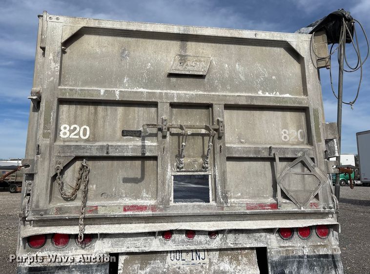 image for item DW7397 2006 East Manufacturing  end dump trailer