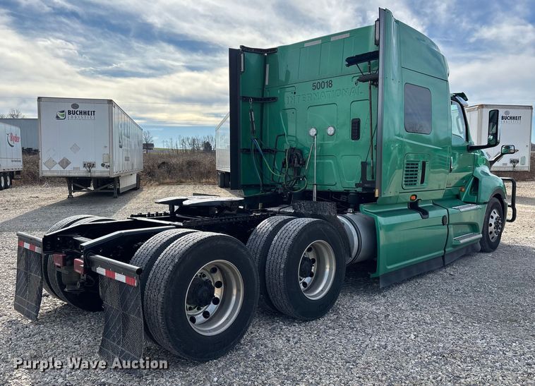 image for item DW7398 2024 International LT625 semi truck