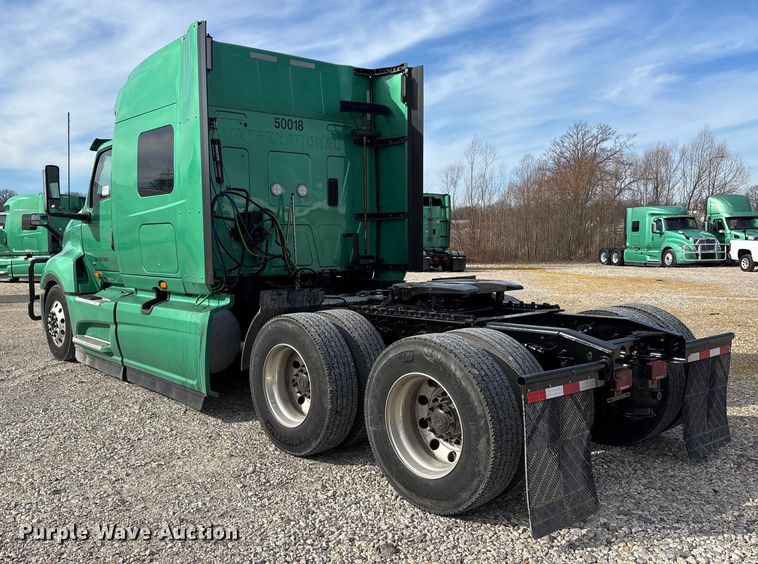 image for item DW7398 2024 International LT625 semi truck
