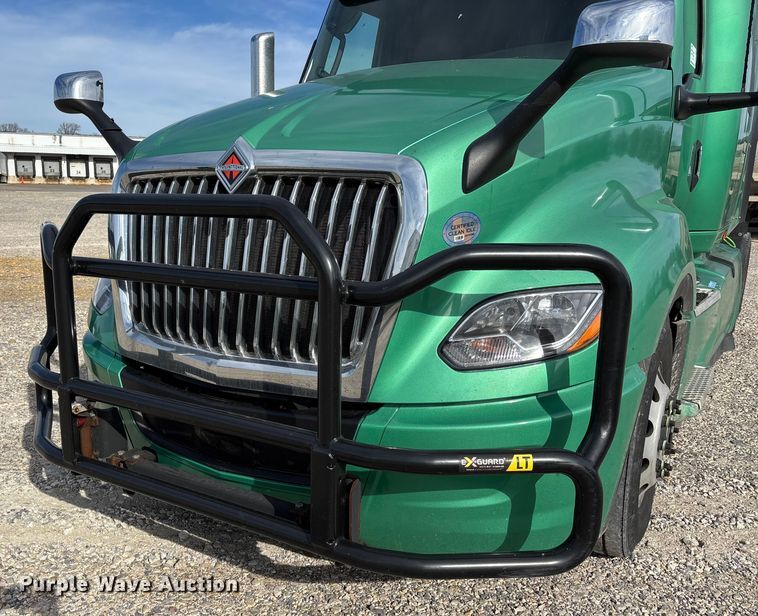 image for item DW7398 2024 International LT625 semi truck