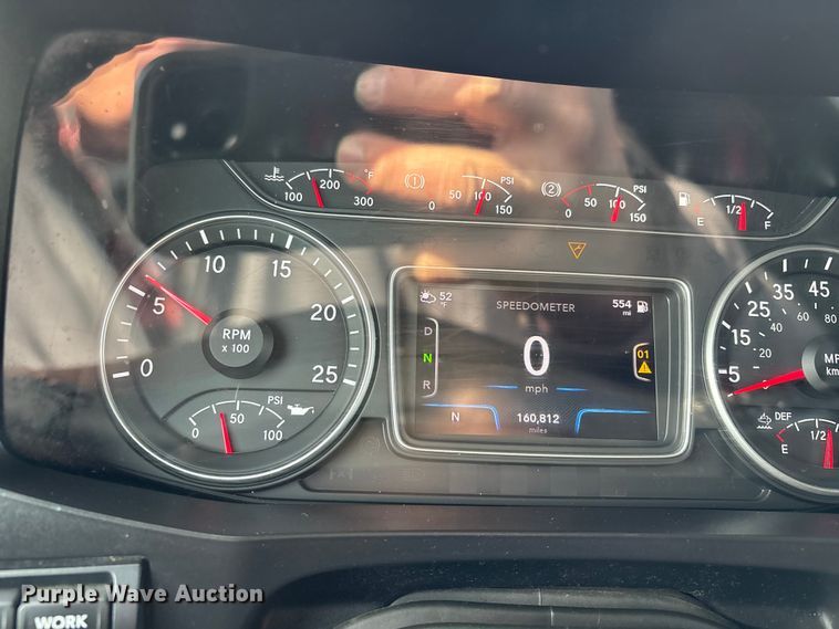 image for item DW7398 2024 International LT625 semi truck