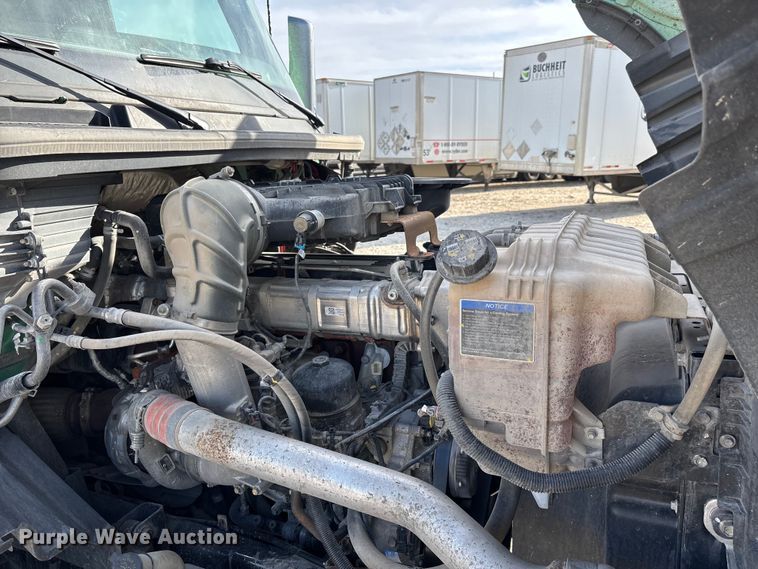 image for item DW7398 2024 International LT625 semi truck