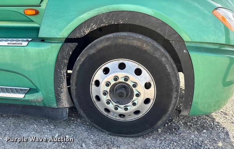 image for item DW7398 2024 International LT625 semi truck