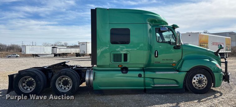 image for item DW7399 2024 International LT625 semi truck
