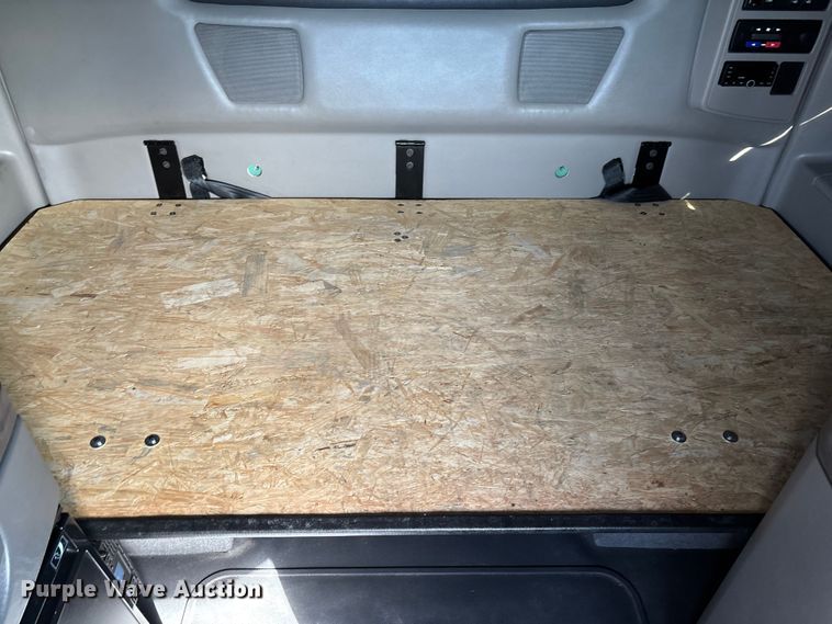 image for item DW7399 2024 International LT625 semi truck