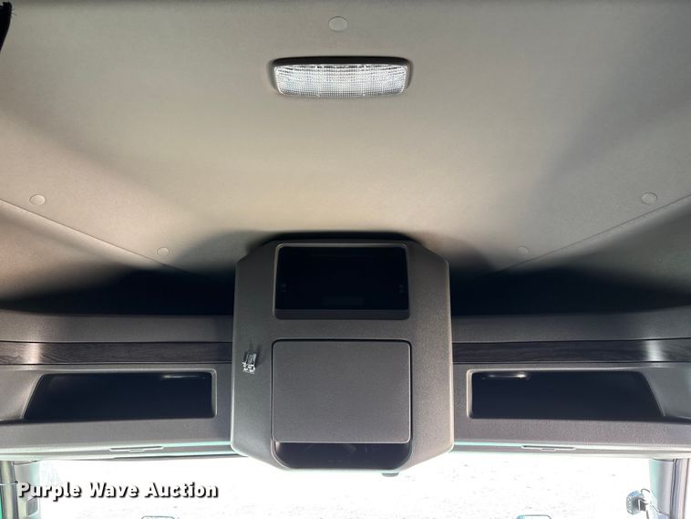 image for item DW7399 2024 International LT625 semi truck