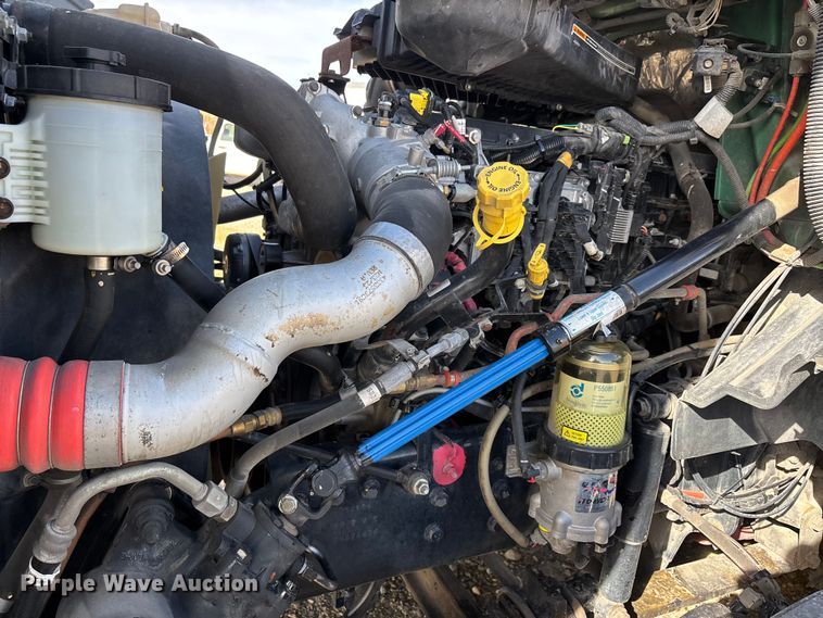 image for item DW7399 2024 International LT625 semi truck