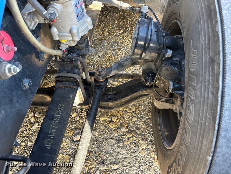 image for item DW7399 2024 International LT625 semi truck