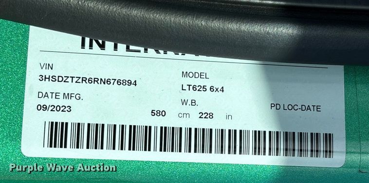 image for item DW7399 2024 International LT625 semi truck