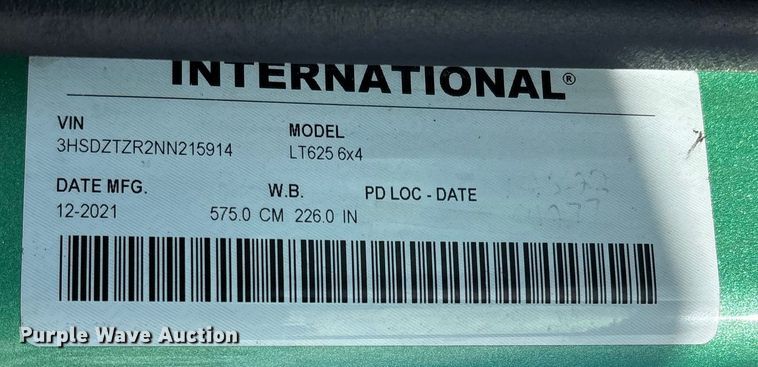 image for item DW7400 2022 International LT625 semi truck