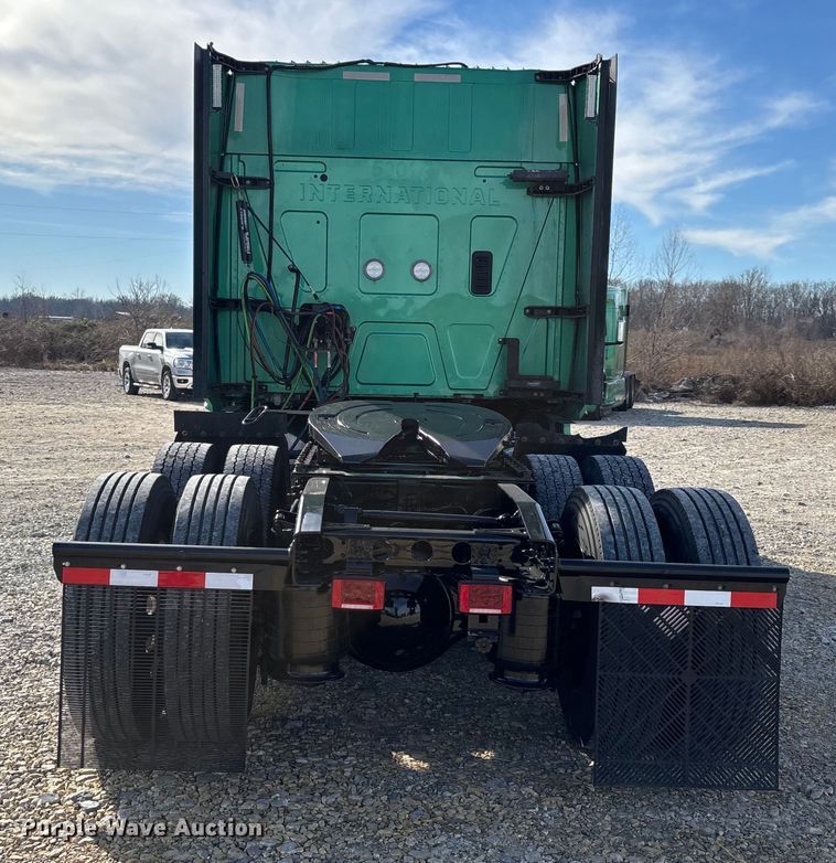 image for item DW7401 2024 International LT625 semi truck