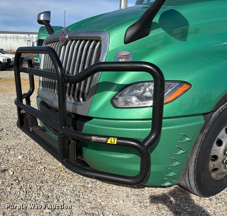 image for item DW7401 2024 International LT625 semi truck