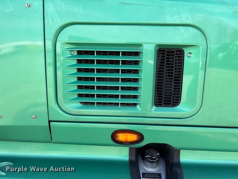 image for item DW7401 2024 International LT625 semi truck