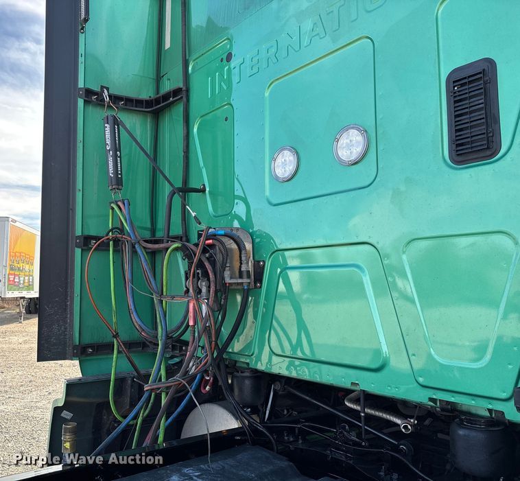 image for item DW7401 2024 International LT625 semi truck