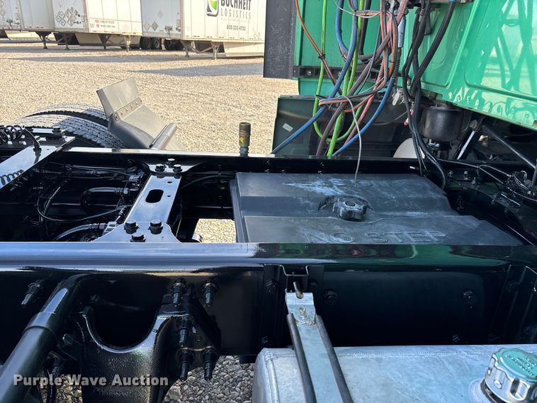 image for item DW7401 2024 International LT625 semi truck