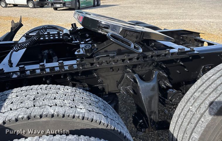 image for item DW7401 2024 International LT625 semi truck