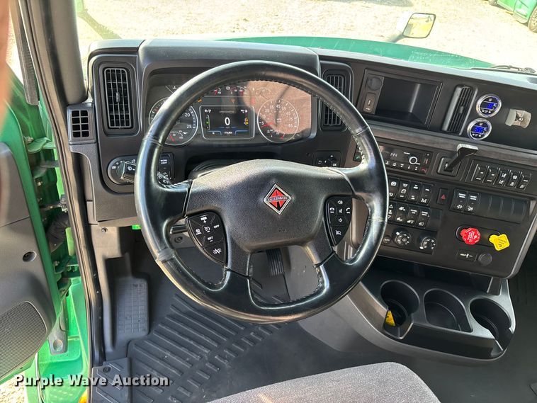 image for item DW7401 2024 International LT625 semi truck