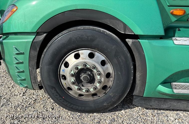 image for item DW7401 2024 International LT625 semi truck