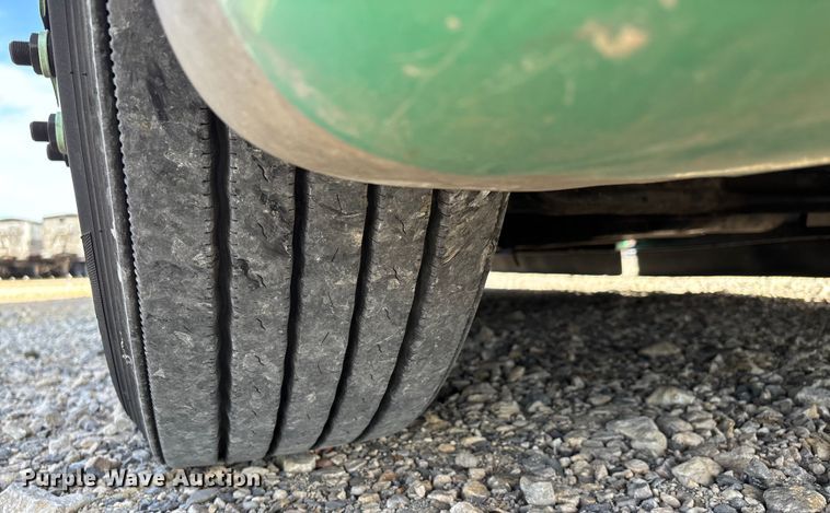 image for item DW7401 2024 International LT625 semi truck