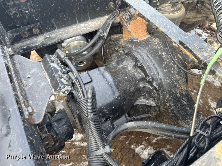 image for item EA2275 2009 Freightliner Cascadia semi truck