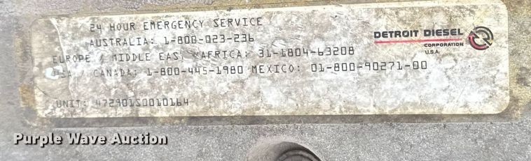 image for item EA2275 2009 Freightliner Cascadia semi truck