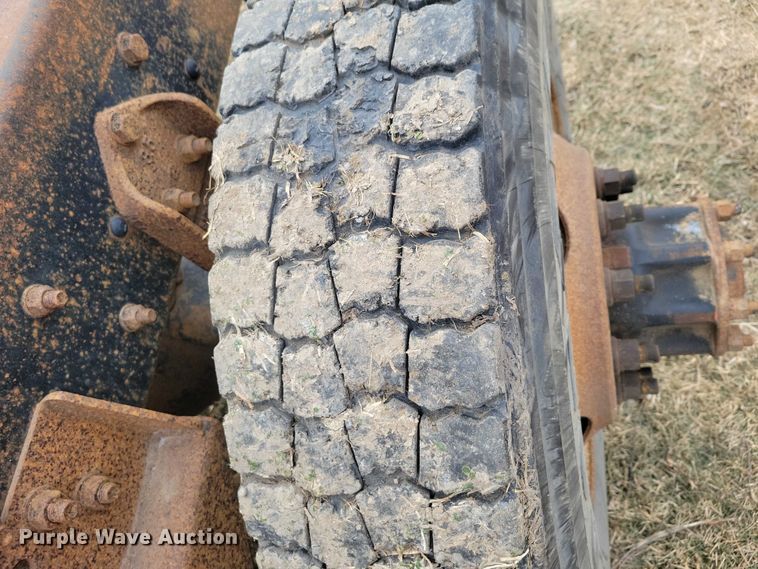 image for item EA2812 Truck parts